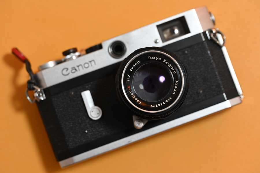 Focus On The Negative: Topcor-S 50mm f/2 LTM