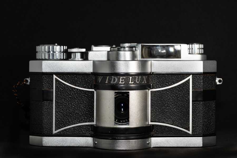One roll with... Widelux FVI